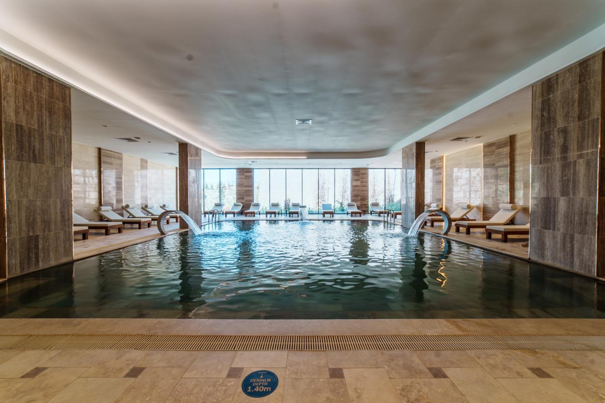 Anadolu Hotels Esenboga Thermal Exterior foto