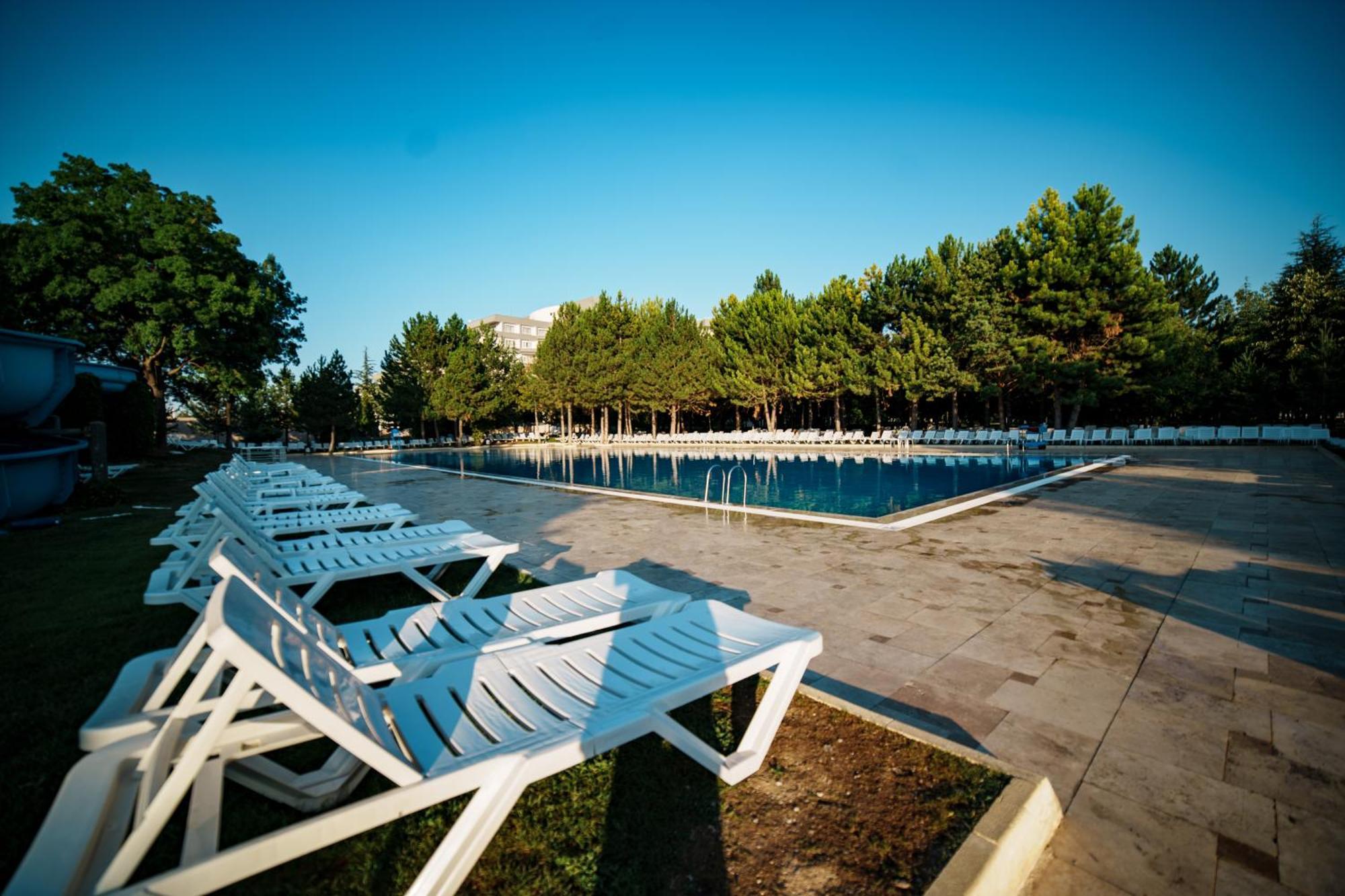 Anadolu Hotels Esenboga Thermal Exterior foto