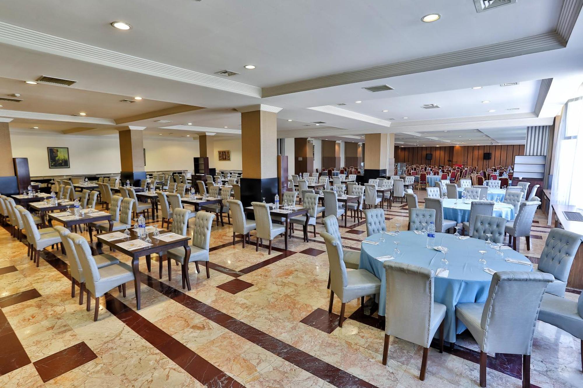Anadolu Hotels Esenboga Thermal Exterior foto