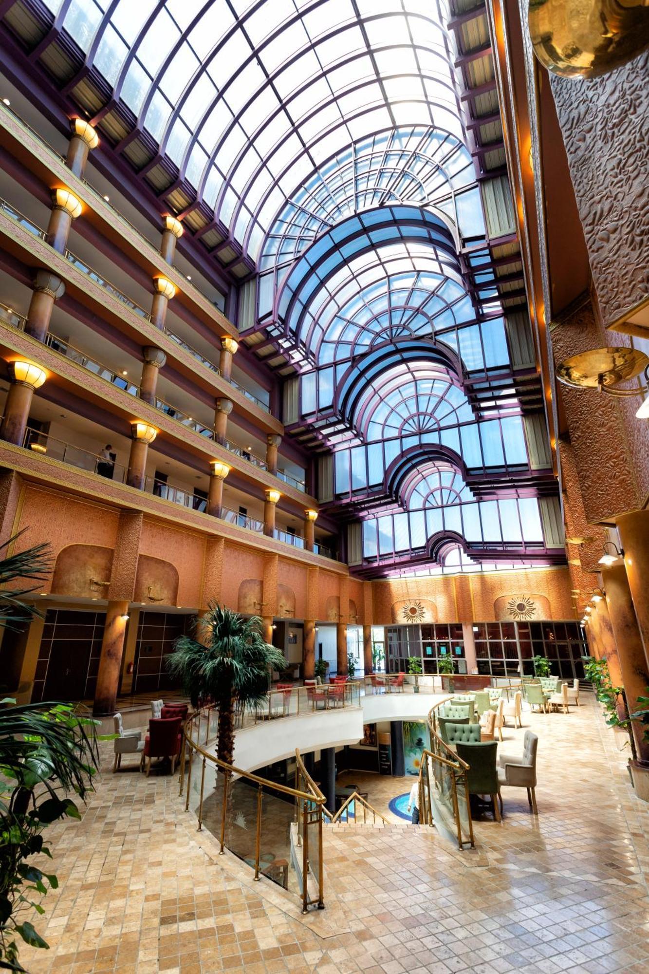 Anadolu Hotels Esenboga Thermal Exterior foto